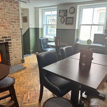The London Inn Padstow Extérieur photo