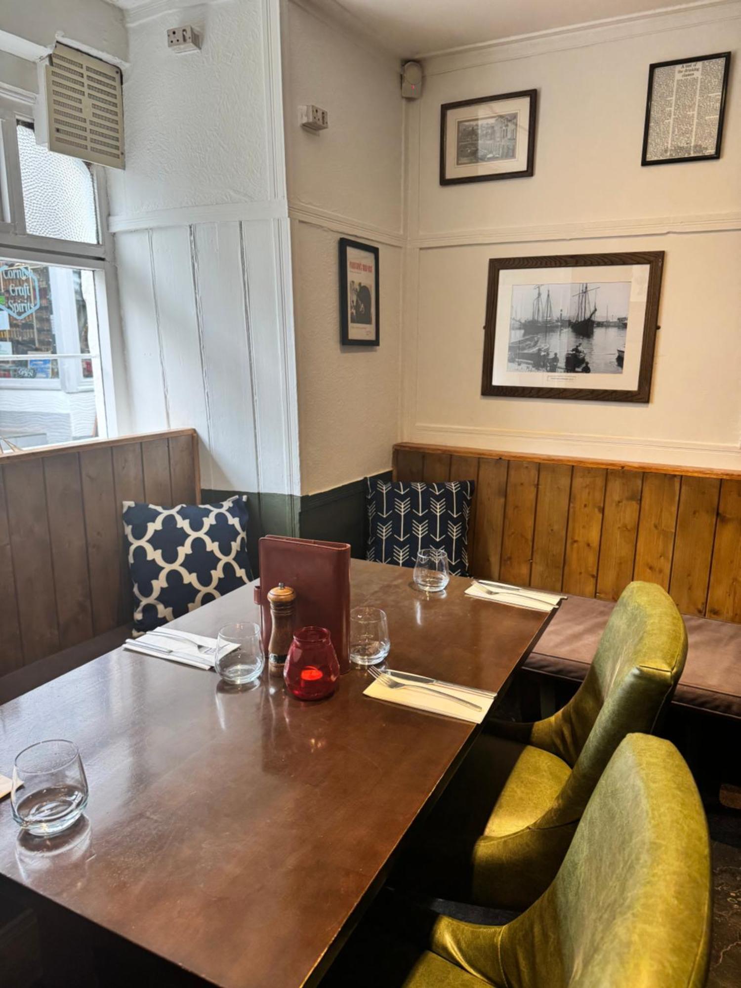 The London Inn Padstow Extérieur photo