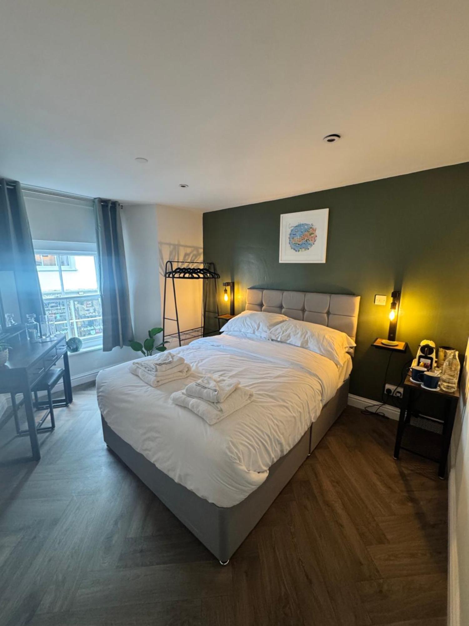 The London Inn Padstow Extérieur photo