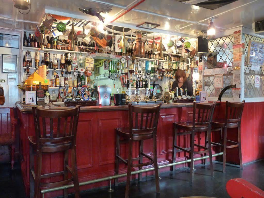 The London Inn Padstow Extérieur photo