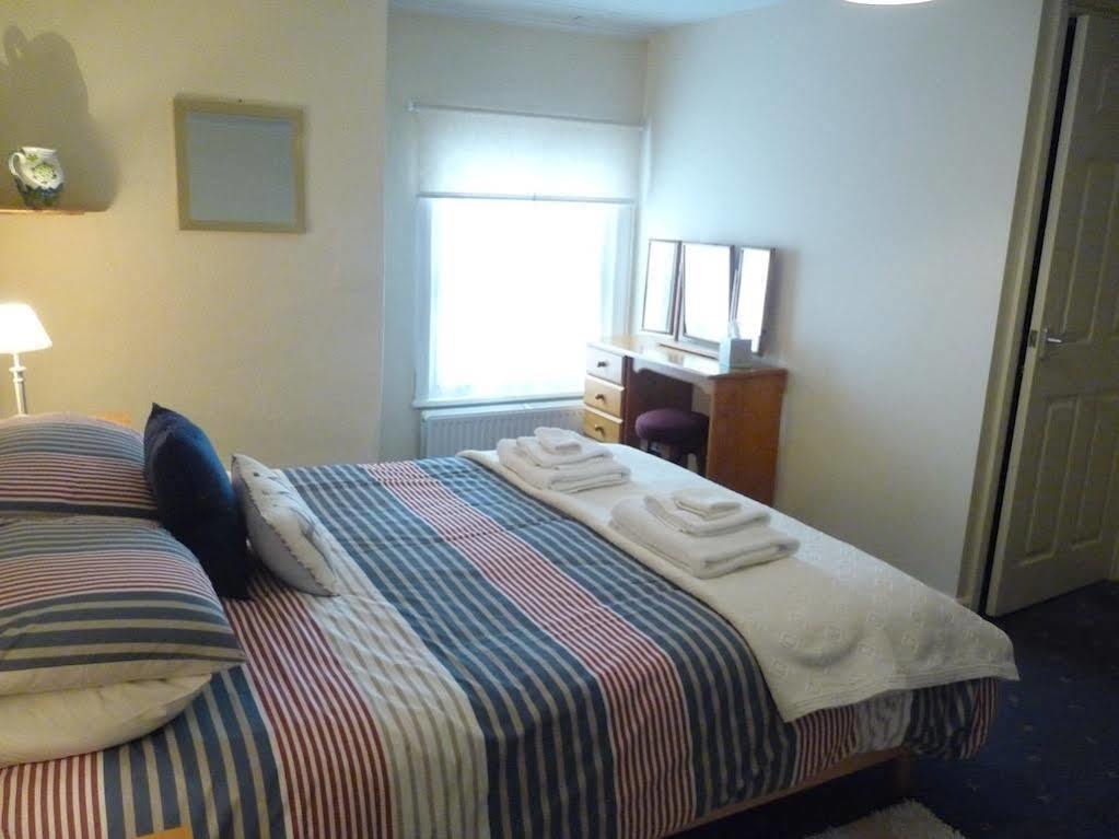 The London Inn Padstow Extérieur photo