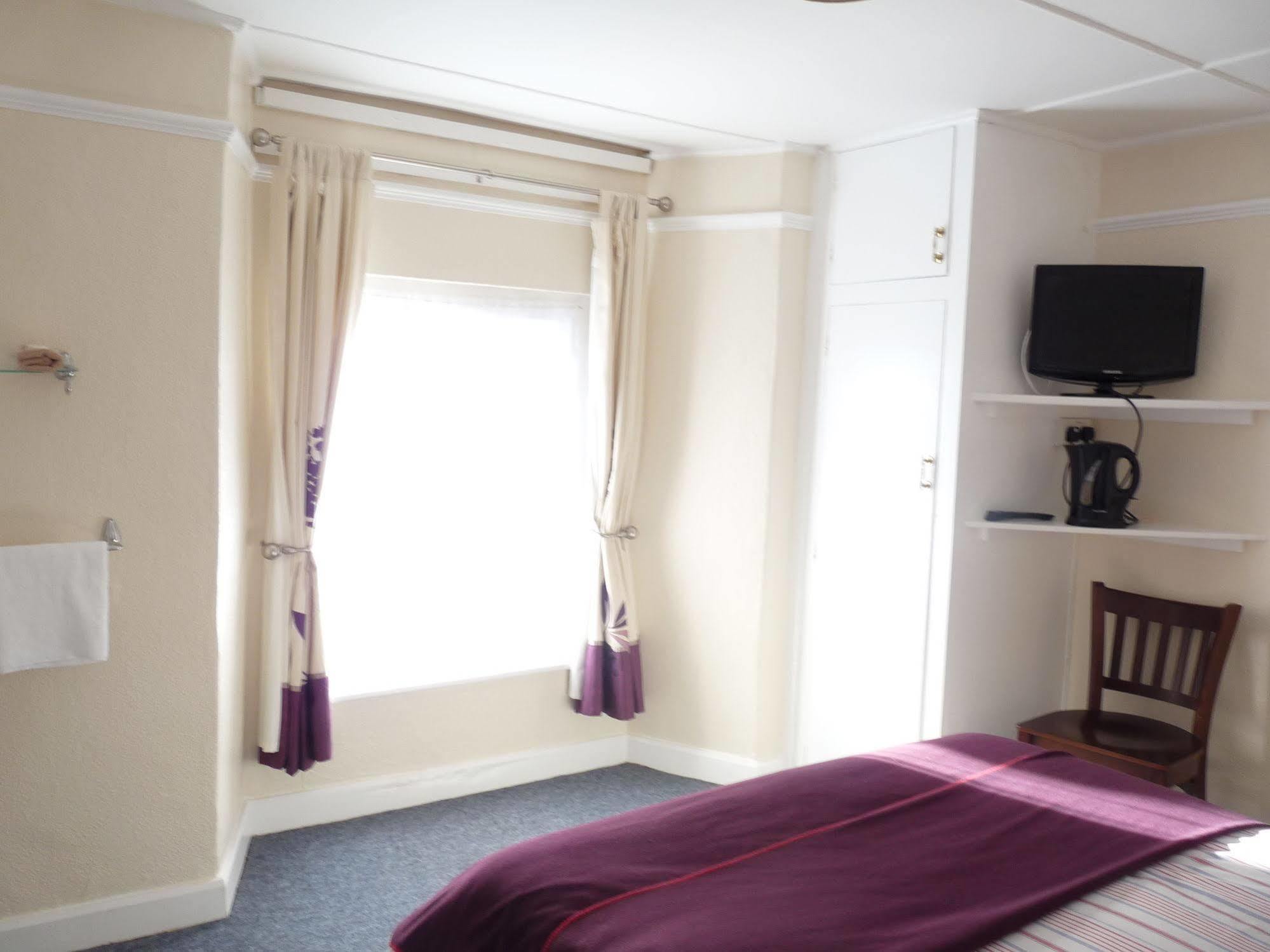 The London Inn Padstow Extérieur photo